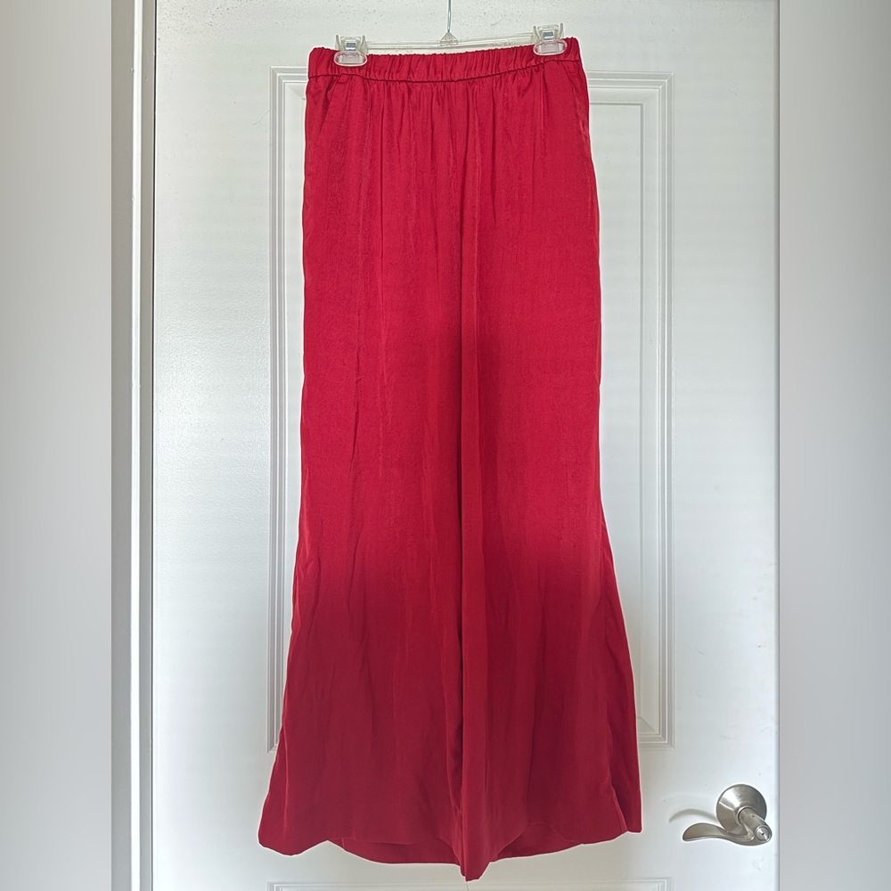 Banana Republic Red Flowy Pants US M